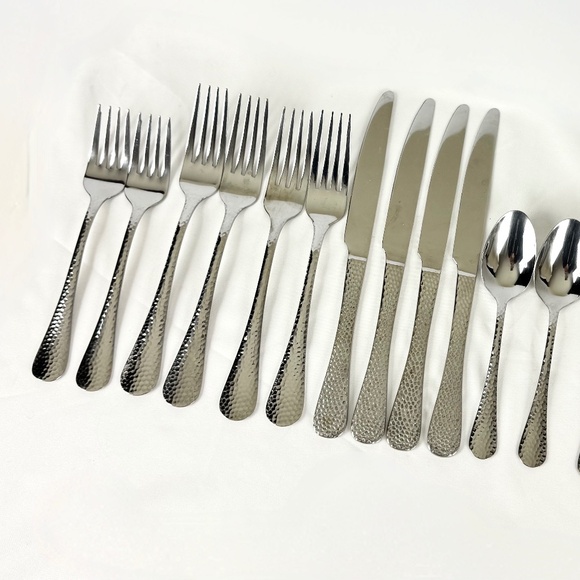16 pc Godinger Hammered Classic Stainless Steel Flatware Forks Spoons Knives - Picture 8 of 12